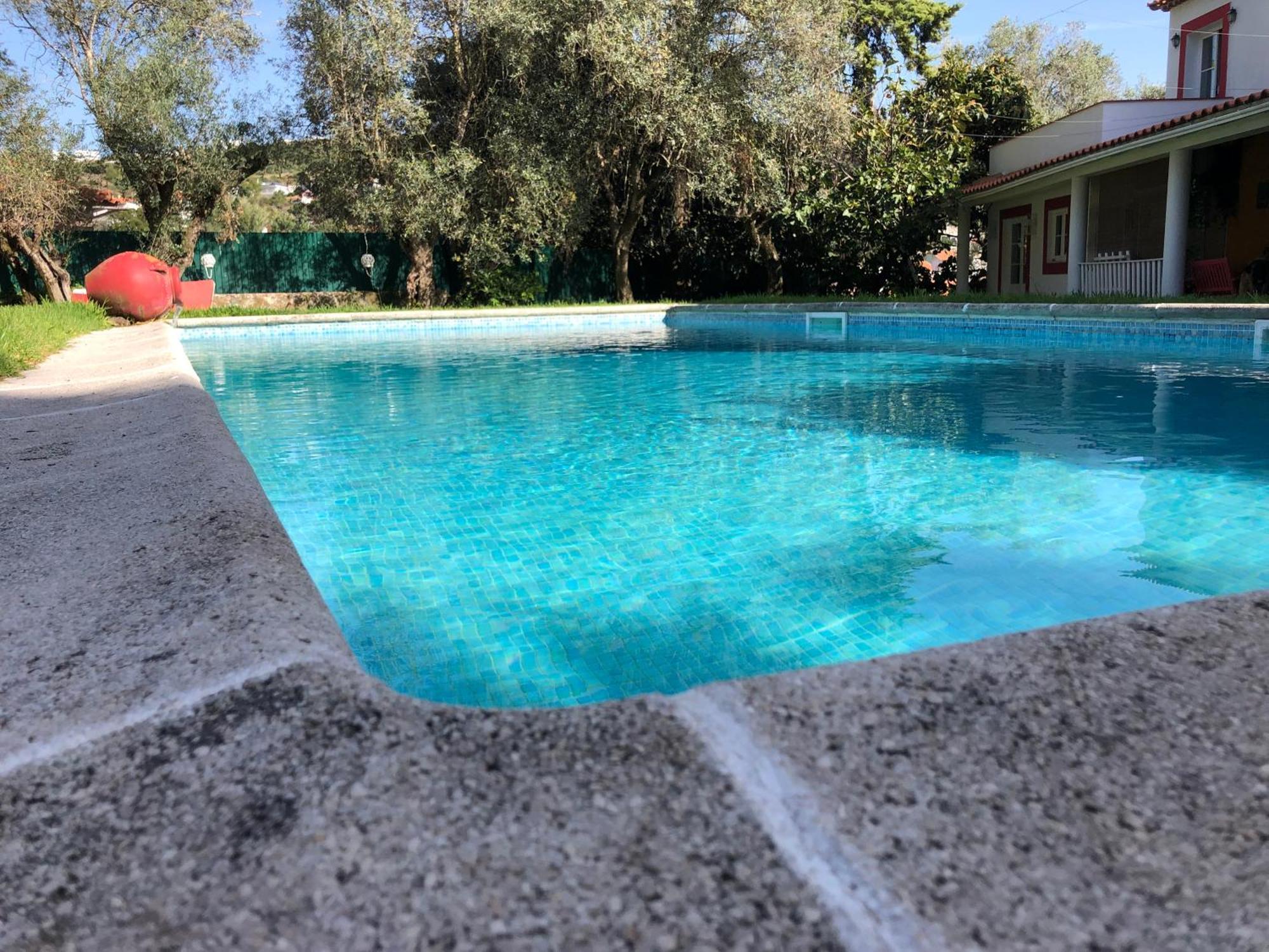 Vila Lisbon Cozy House W/Garden And Pool Valejas Exteriér fotografie